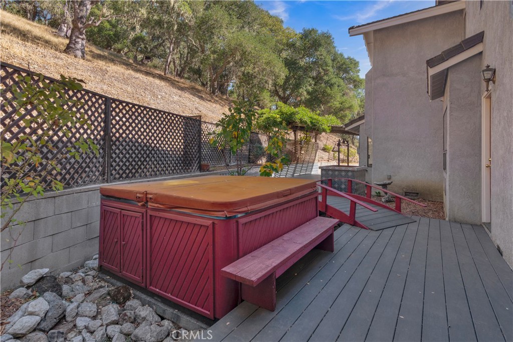 5725 Chauplin Ave, Atascadero, CA 93422