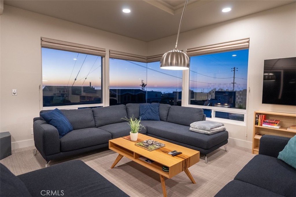 1850 Laurel, Cambria, CA 93428