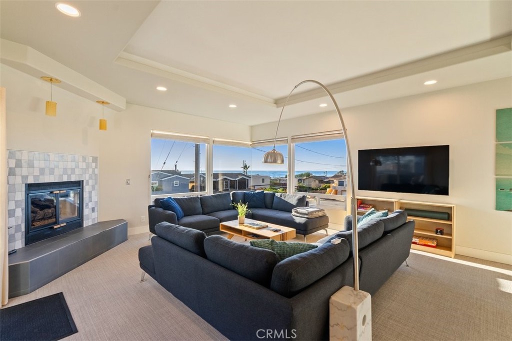 1850 Laurel, Cambria, CA 93428