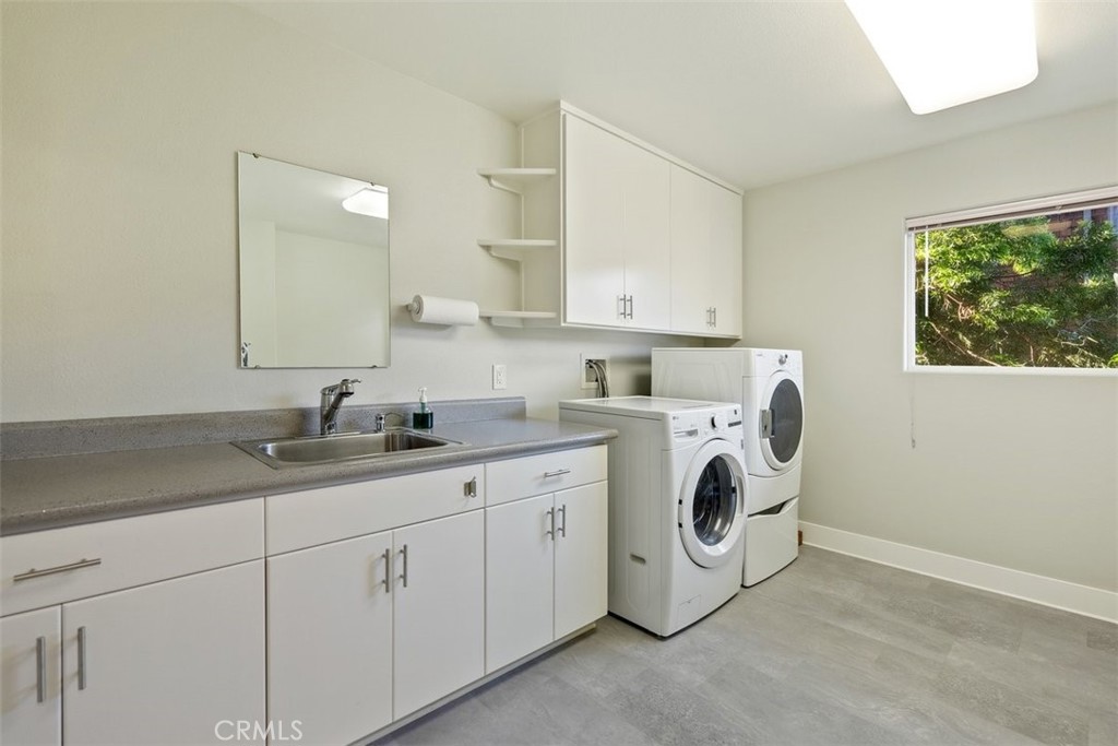 1850 Laurel, Cambria, CA 93428