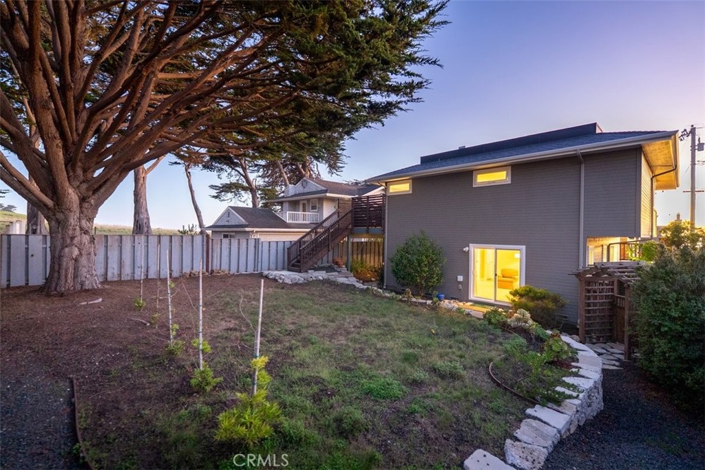 1850 Laurel, Cambria, CA 93428