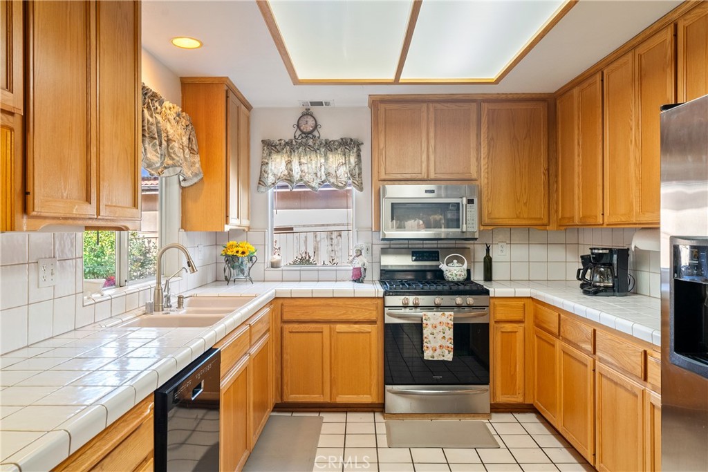 2483 Starling Ct, Paso Robles, CA 93446