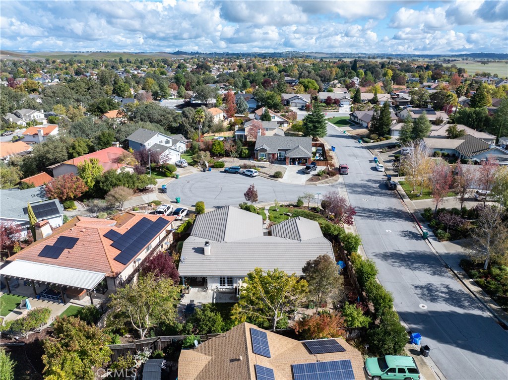 2483 Starling Ct, Paso Robles, CA 93446