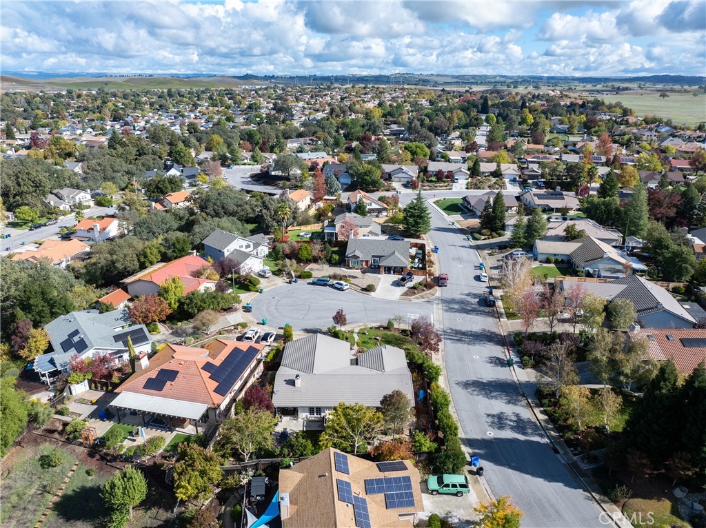 2483 Starling Ct, Paso Robles, CA 93446