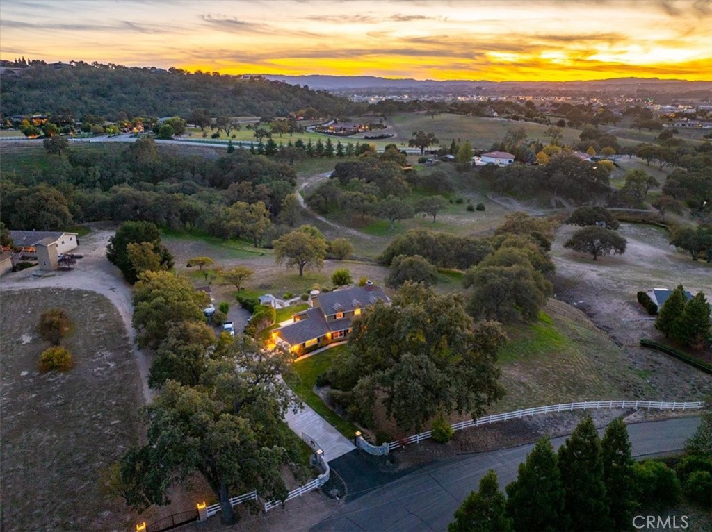1505 Barley Grain, Paso Robles, CA 93446