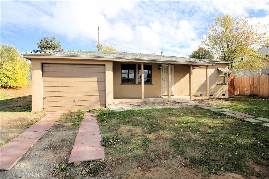 105 Capital Hill Drive, Paso Robles, CA 93446