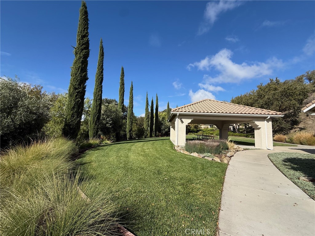 8510 Paseo De Caballo, Atascadero, CA 93422