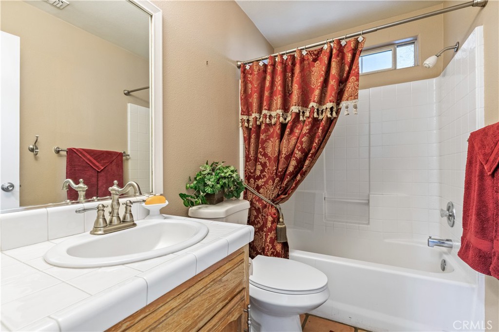 5755 Loma Linda Drive, Paso Robles, CA 93446