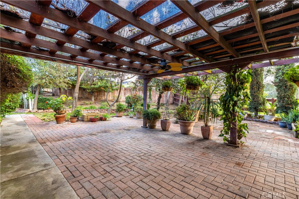 5755 Loma Linda Drive, Paso Robles, CA 93446