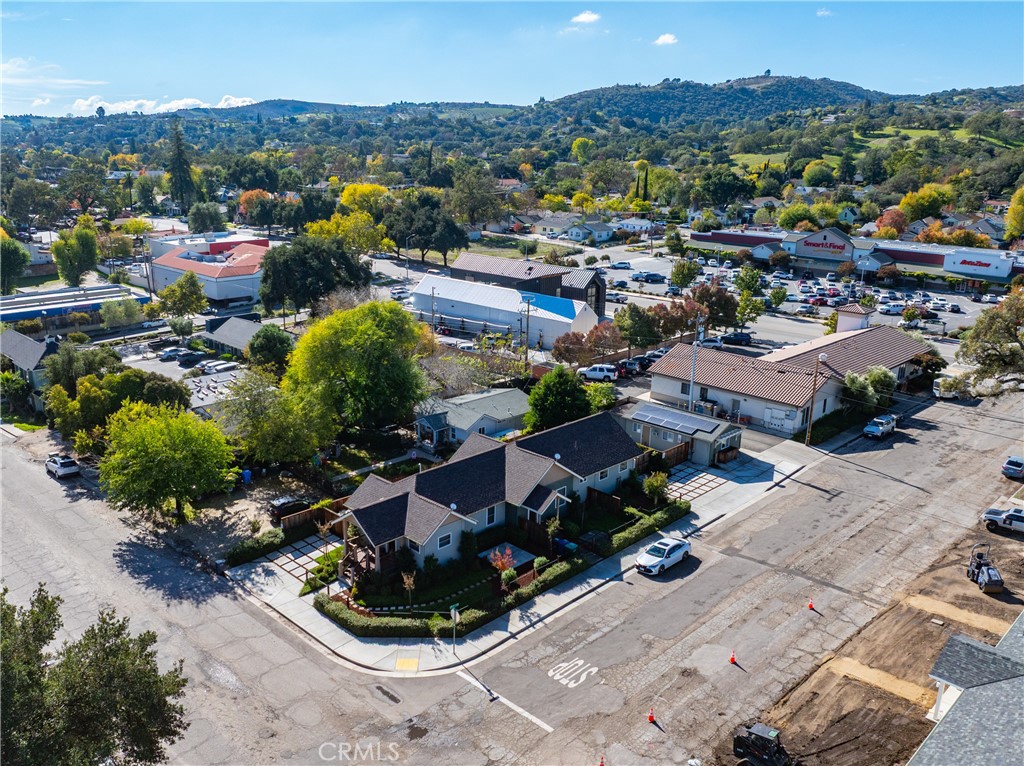 2145 Park, Paso Robles, CA 93446