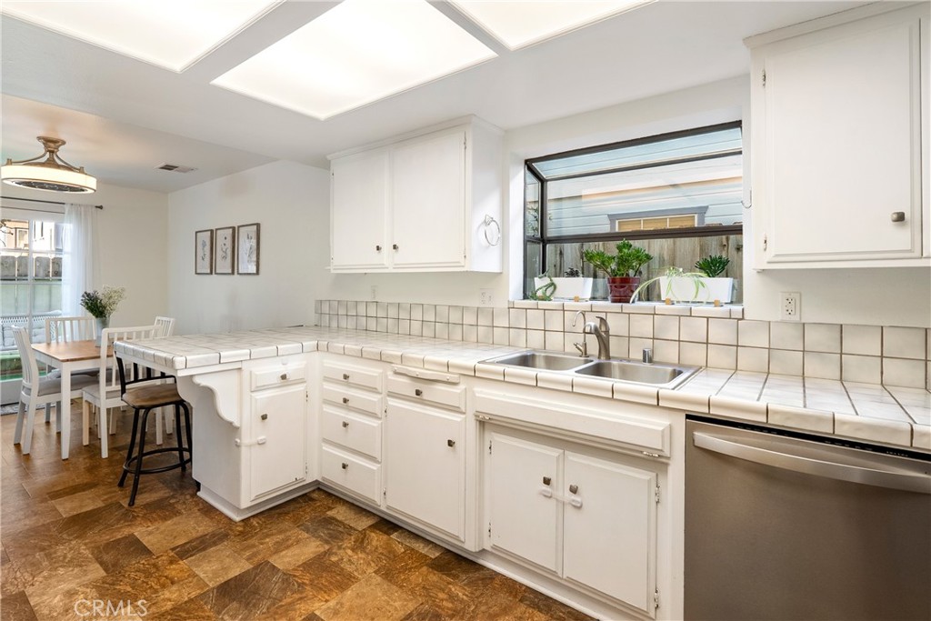 8375 Amapoa, Atascadero, CA 93422