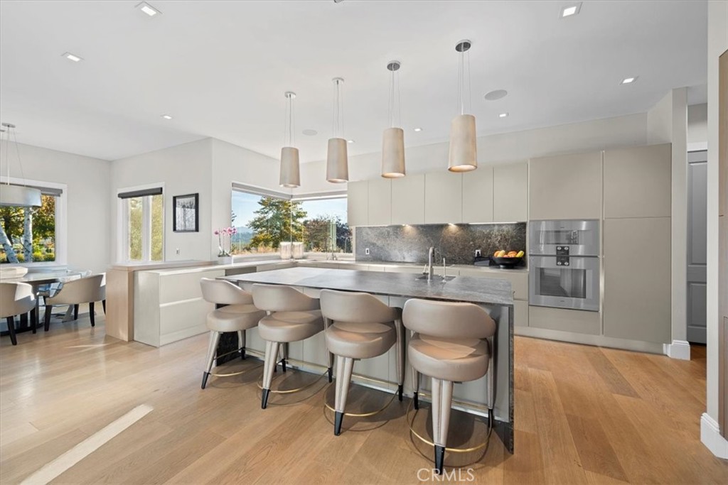 9235 N Forty, Atascadero, CA 93422