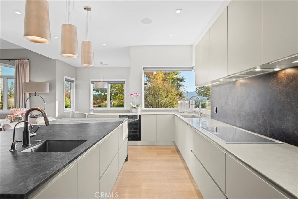 9235 N Forty, Atascadero, CA 93422