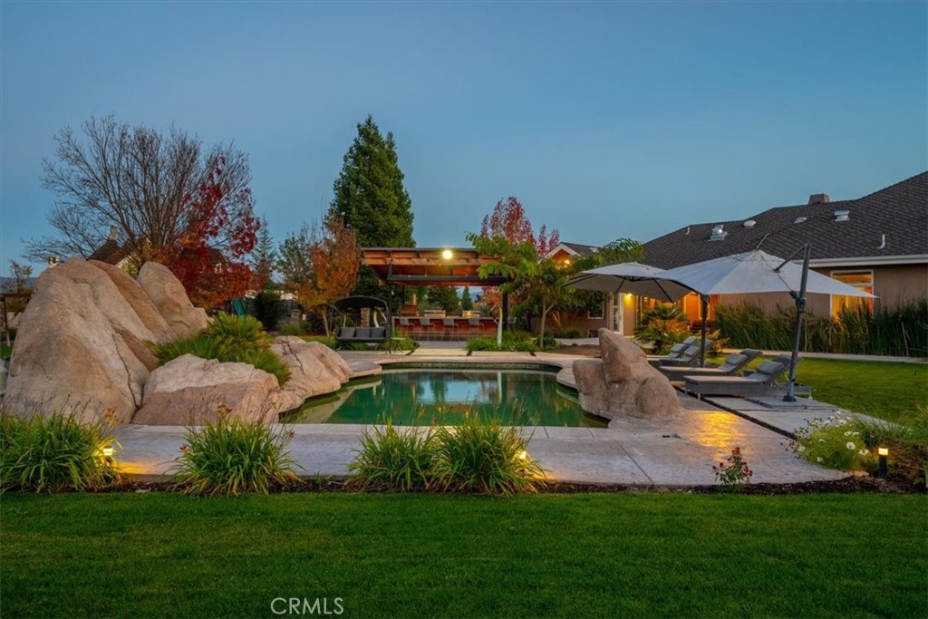 9235 N Forty, Atascadero, CA 93422