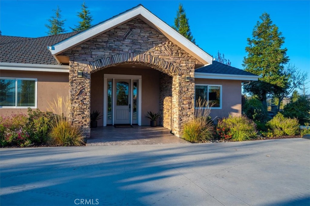 9235 N Forty, Atascadero, CA 93422