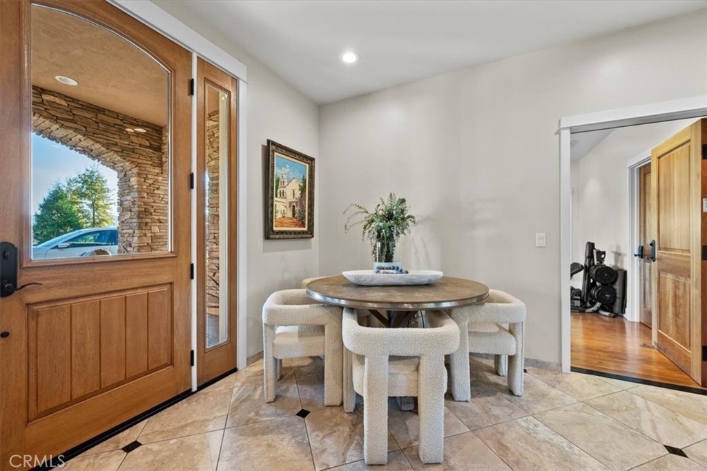 9235 N Forty, Atascadero, CA 93422