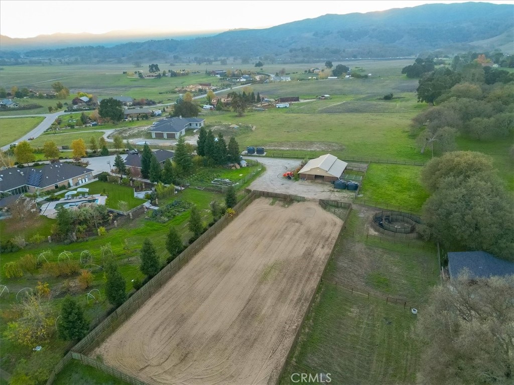 9235 N Forty, Atascadero, CA 93422