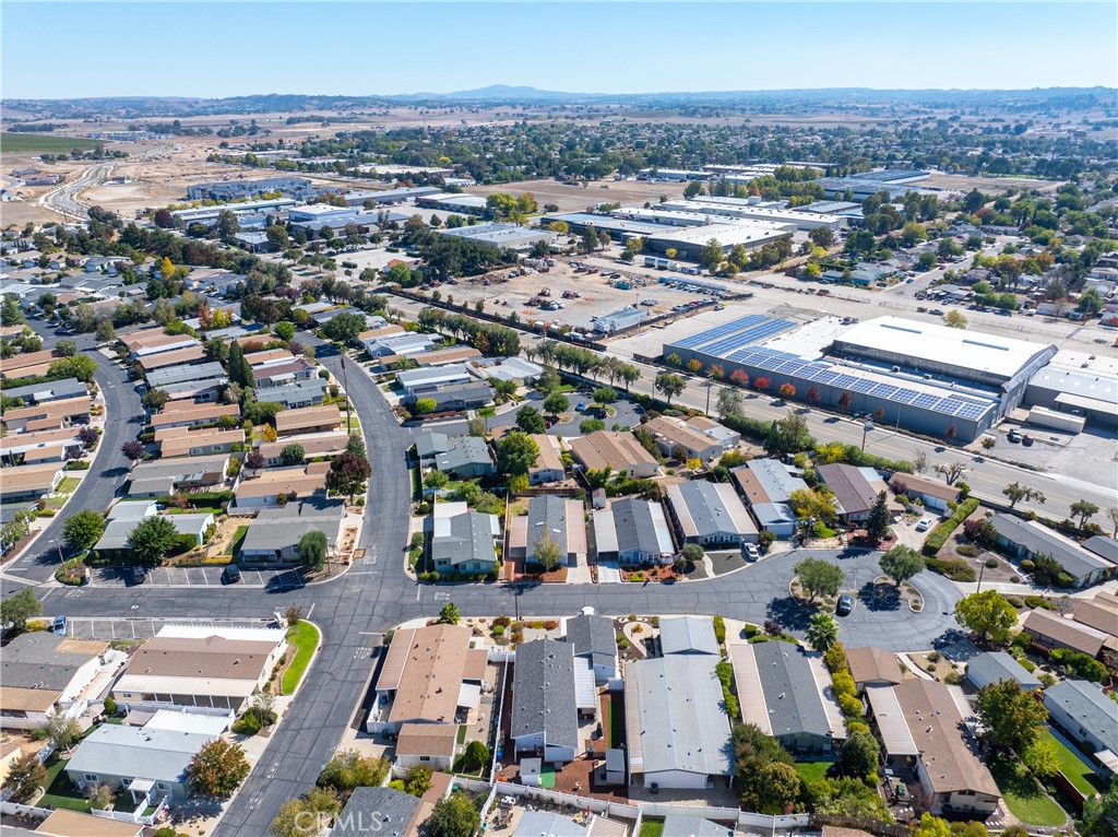 4 Dove Ct, Paso Robles, CA 93446