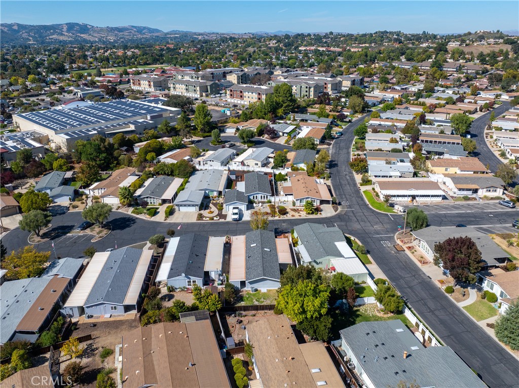 4 Dove Ct, Paso Robles, CA 93446