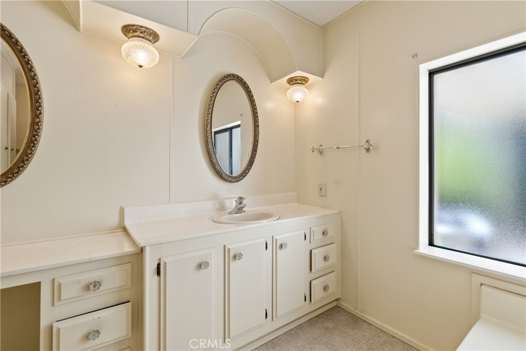 340 Nightingale, Paso Robles, CA 93446