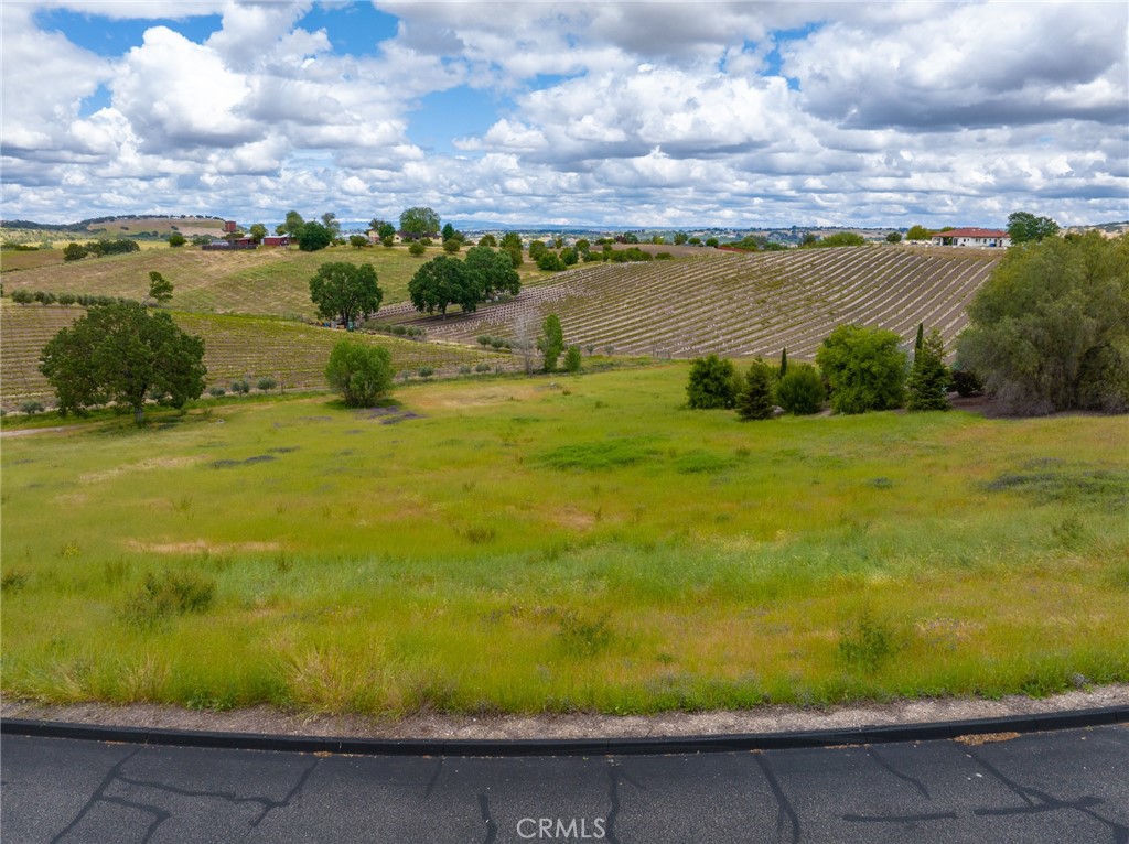 2230 Del Sol Pl, Paso Robles, CA 93446