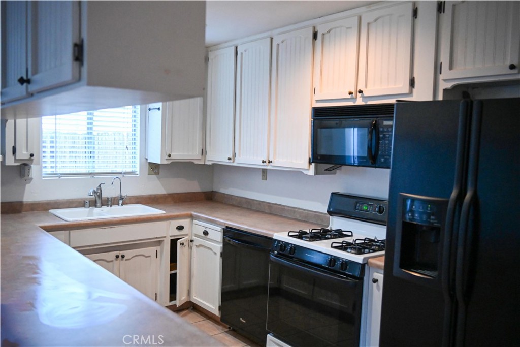 309 & 311 15th St, Paso Robles, CA 93446