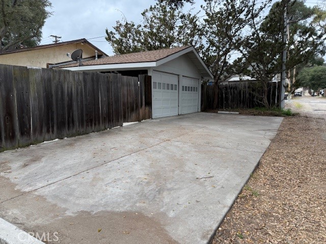 309 & 311 15th St, Paso Robles, CA 93446