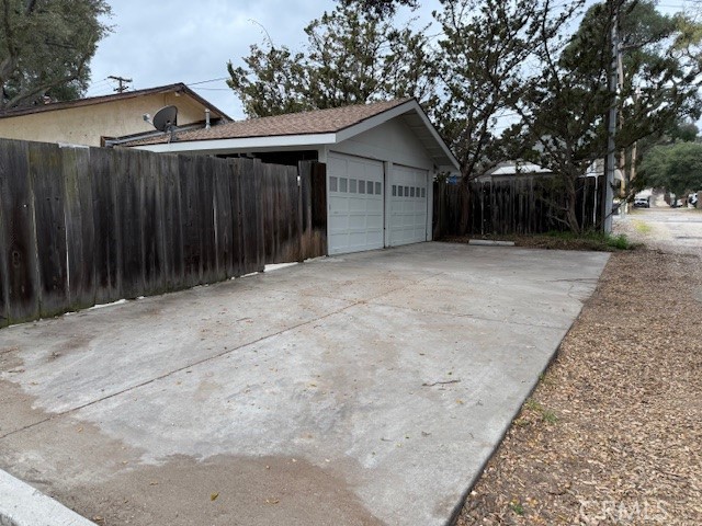 309 & 311 15th St, Paso Robles, CA 93446