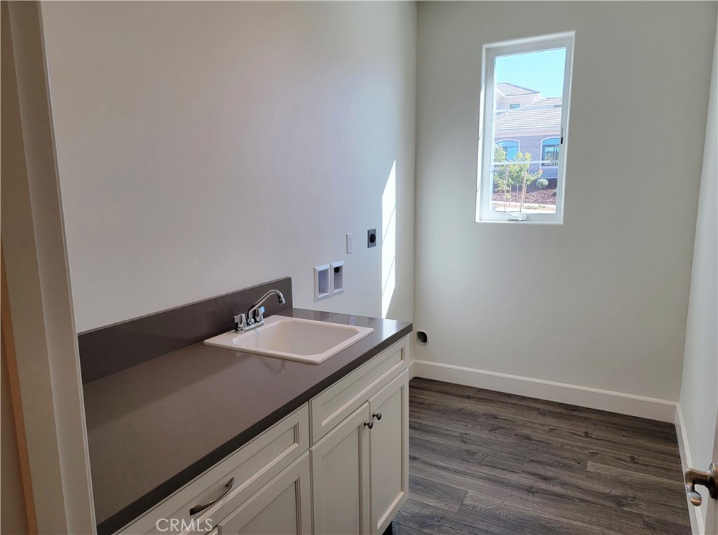 707 Manor Ln, Paso Robles, CA 93446