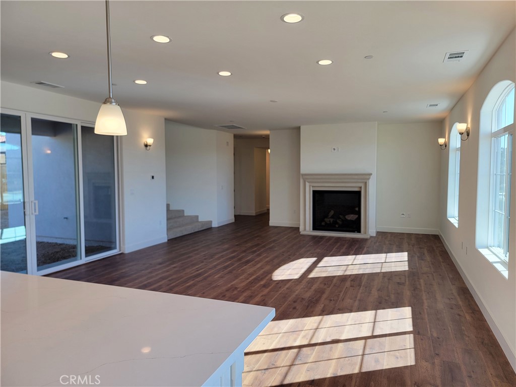 701 Manor Ln, Paso Robles, CA 93446