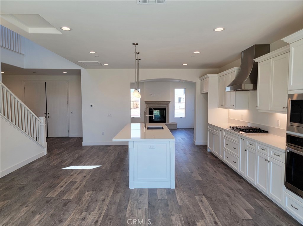 706 Manor Ln, Paso Robles, CA 93446