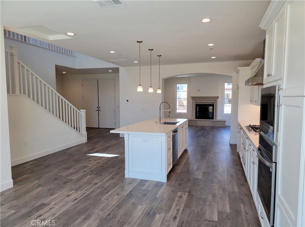 706 Manor Ln, Paso Robles, CA 93446