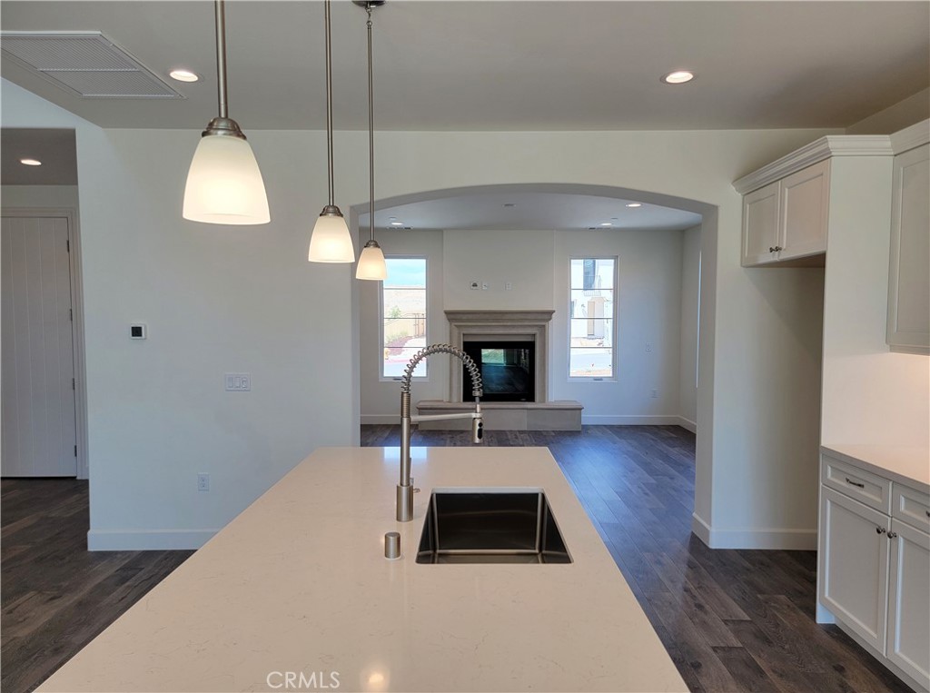 706 Manor Ln, Paso Robles, CA 93446