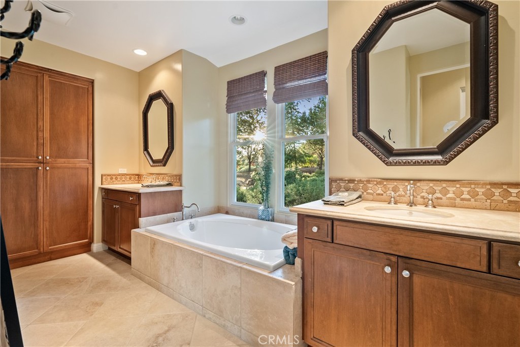 2438 Battering Rock, Templeton, CA 93465