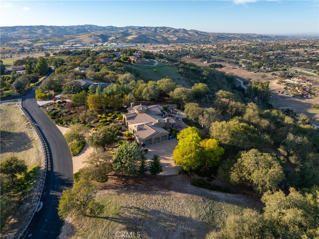 2438 Battering Rock, Templeton, CA 93465