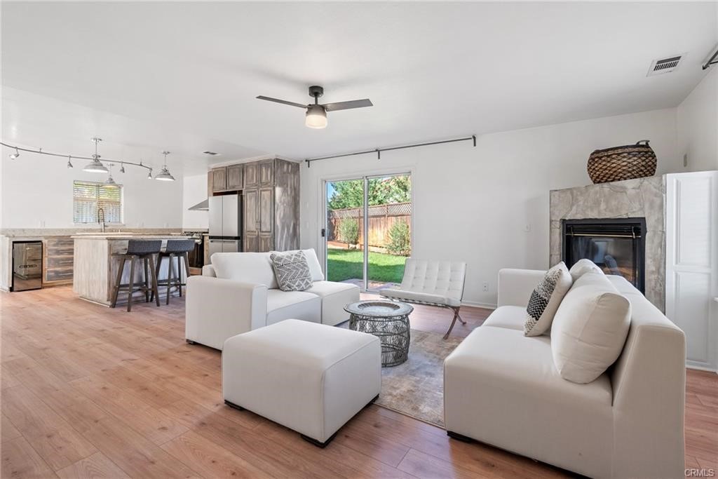 1145 Megan Ct, Templeton, CA 93465