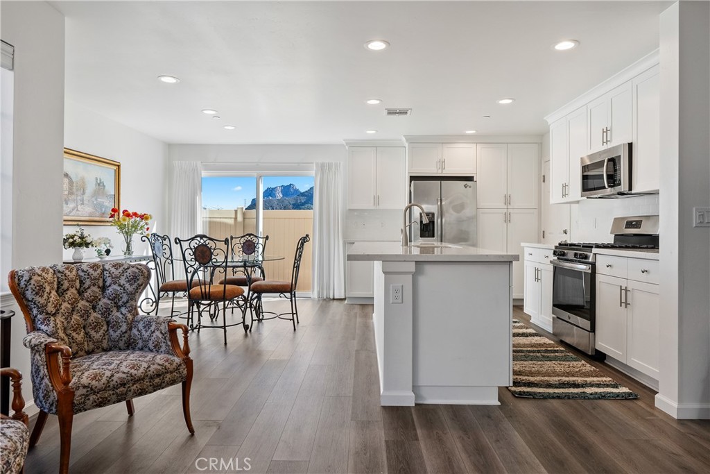 545 Quinn Ct, Morro Bay, CA 93442