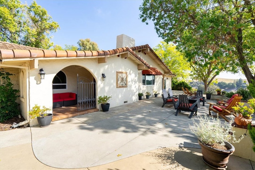 3750 W Highway 46, Templeton, CA 93465