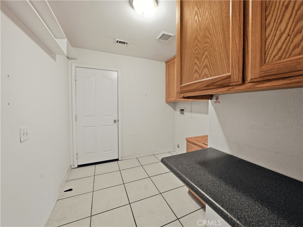 715 Shannon Hill, Paso Robles, CA 93446