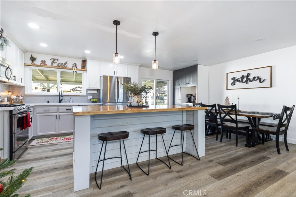 4680 Whispering Oak, Paso Robles, CA 93446