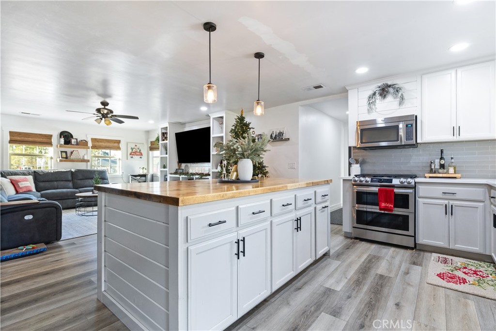 4680 Whispering Oak, Paso Robles, CA 93446