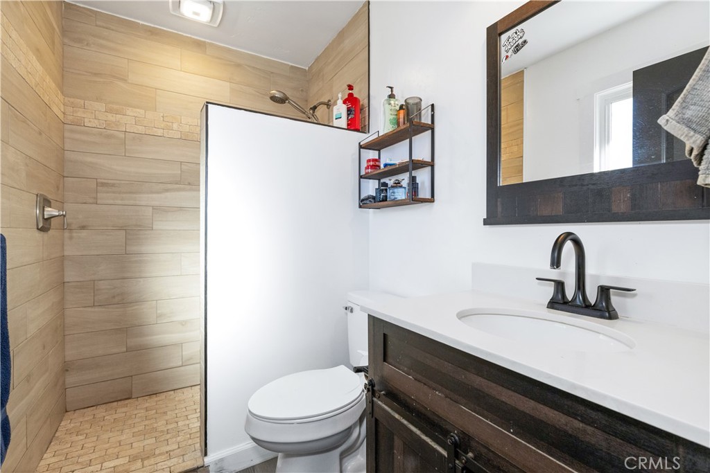 4680 Whispering Oak, Paso Robles, CA 93446