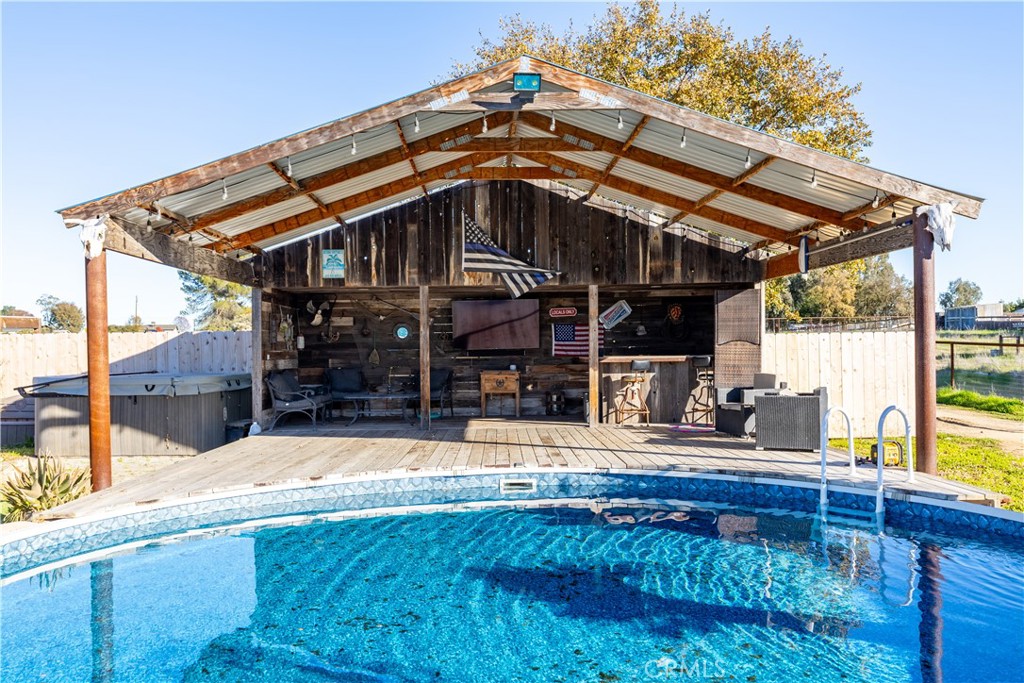 4680 Whispering Oak, Paso Robles, CA 93446