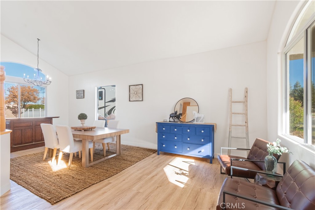 2104 Summit, Paso Robles, CA 93446