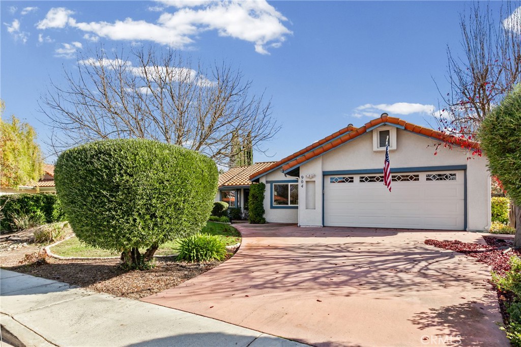 904 Spyglass Ct, Paso Robles, CA 93446