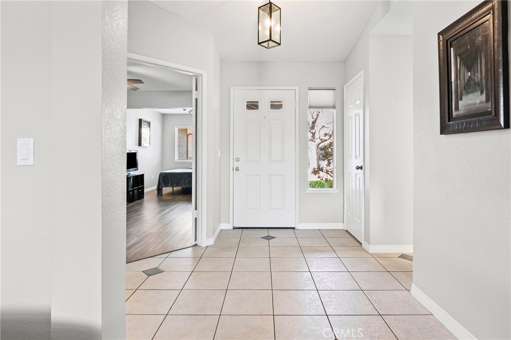 904 Spyglass Ct, Paso Robles, CA 93446