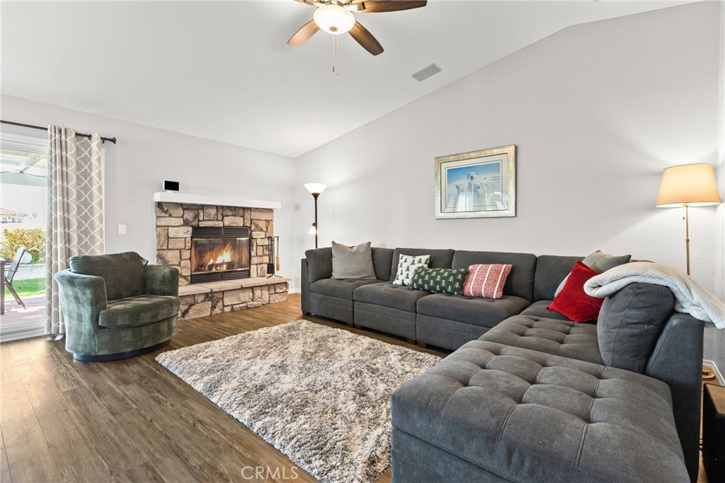 904 Spyglass Ct, Paso Robles, CA 93446