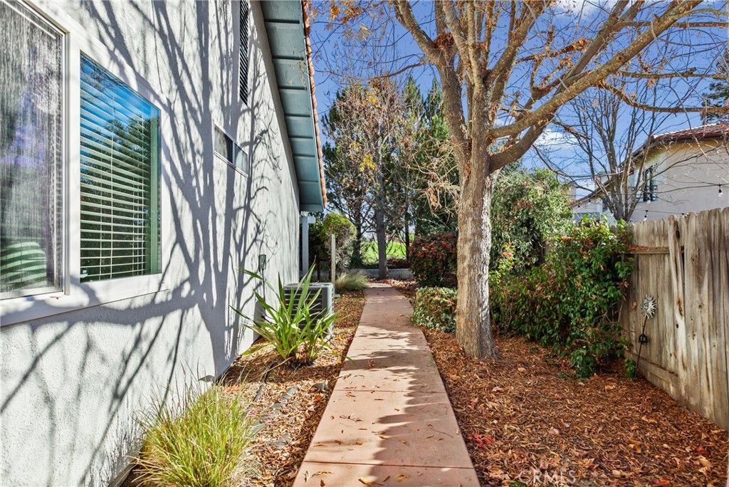 904 Spyglass Ct, Paso Robles, CA 93446