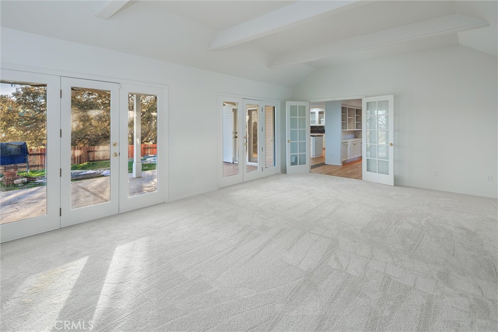 806 Grove St, Paso Robles, CA 93446