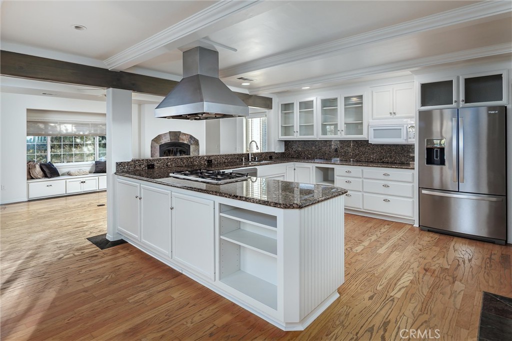 806 Grove St, Paso Robles, CA 93446